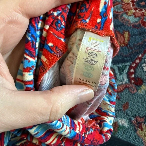 Lot 2 pairs lularoe leggings - Picture 4 of 4